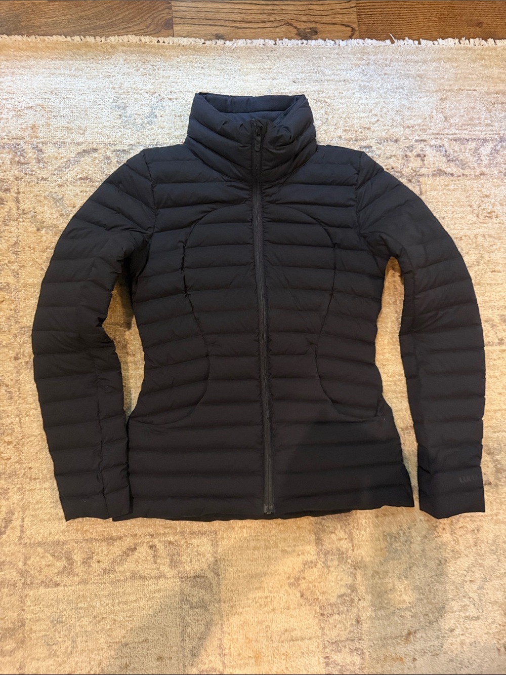 Lululemon Pack It Down Jacket Black Size 4 Packable Puffer